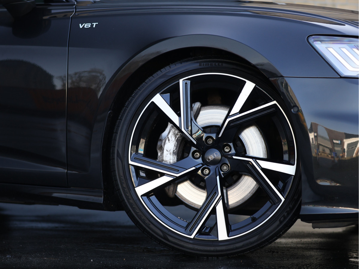 Audi A6 Avant 55 TFSI V6 quattro S-line 340PK