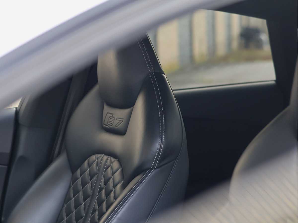 Audi A7 Sportback 4.0 TFSI V8 S7 450PK quattro