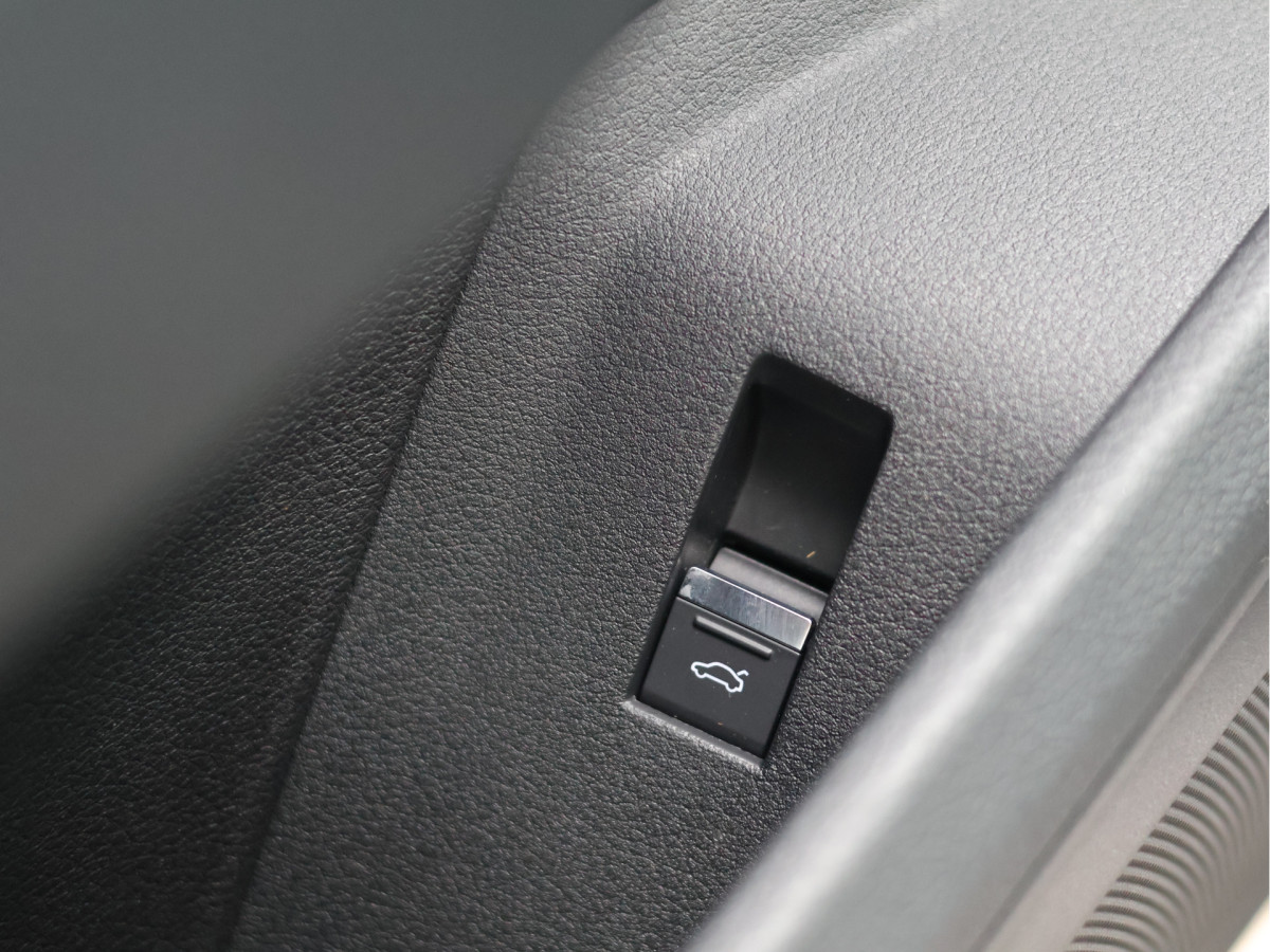 Audi e-tron 50 quattro 71 kWh S-line