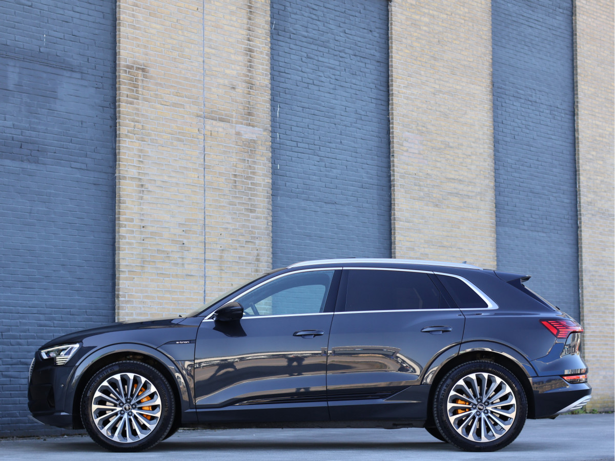 Audi e-tron 55 quattro Business Plus 95 kWh S-line