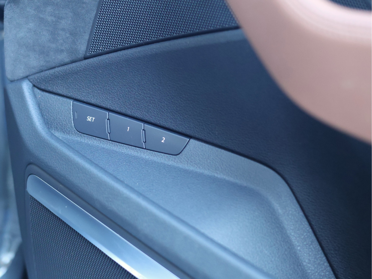 Audi e-tron 55 quattro Business Plus 95 kWh S-line