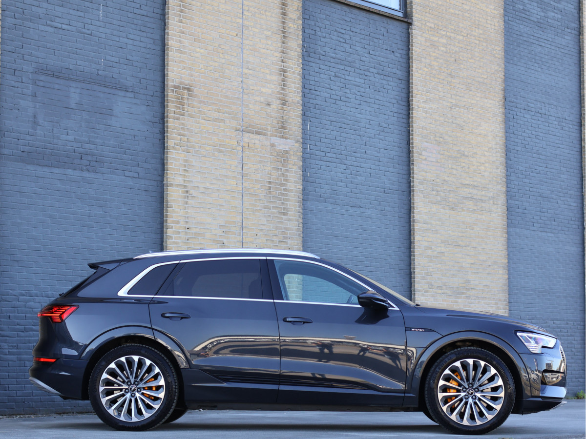 Audi e-tron 55 quattro Business Plus 95 kWh S-line