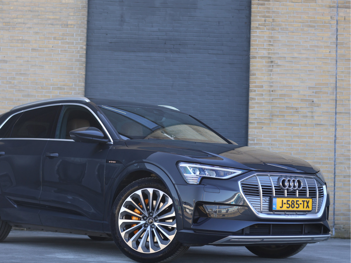 Audi e-tron 55 quattro Business Plus 95 kWh S-line