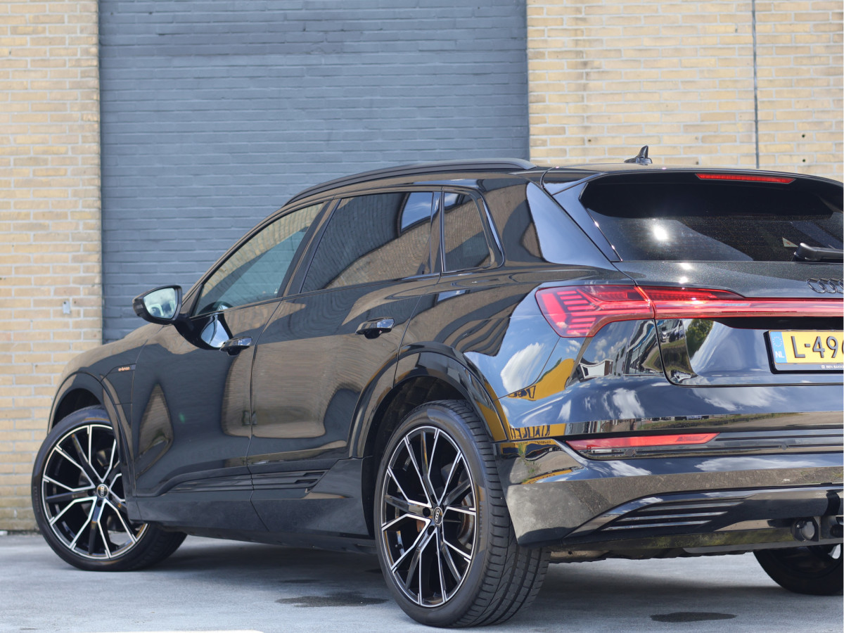 Audi e-tron e-tron 55 quattro 95 kWh S-line