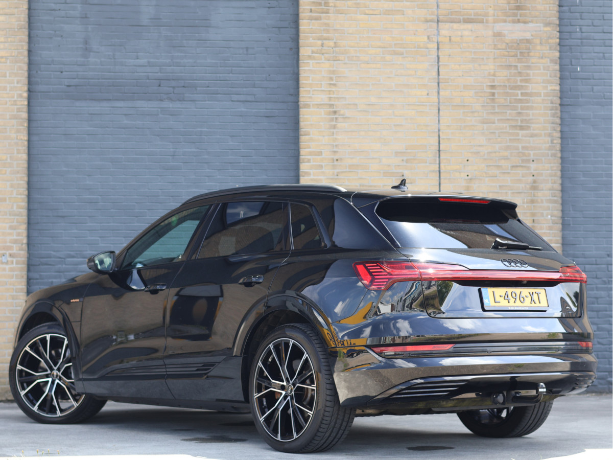 Audi e-tron e-tron 55 quattro 95 kWh S-line