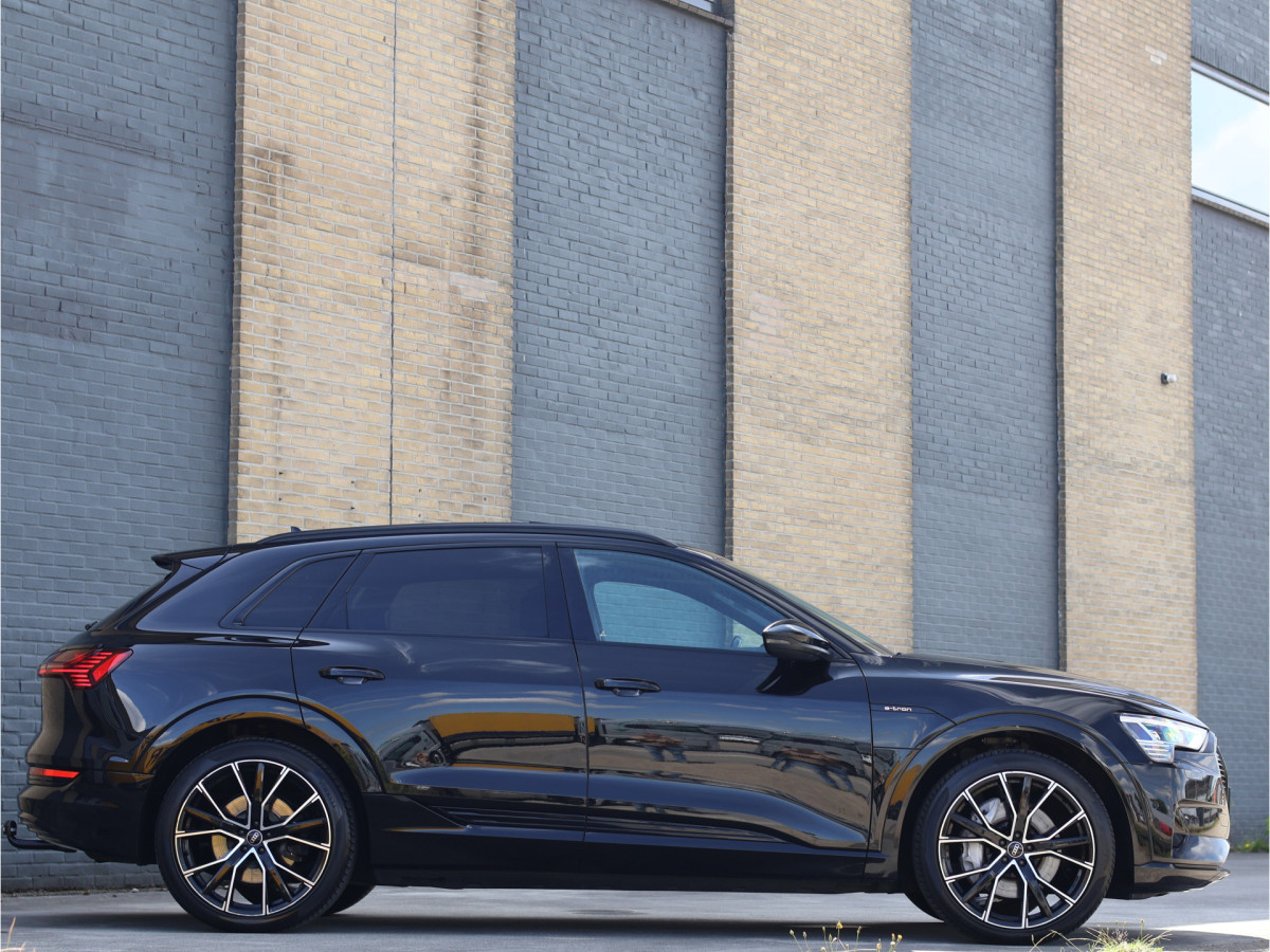 Audi e-tron e-tron 55 quattro 95 kWh S-line