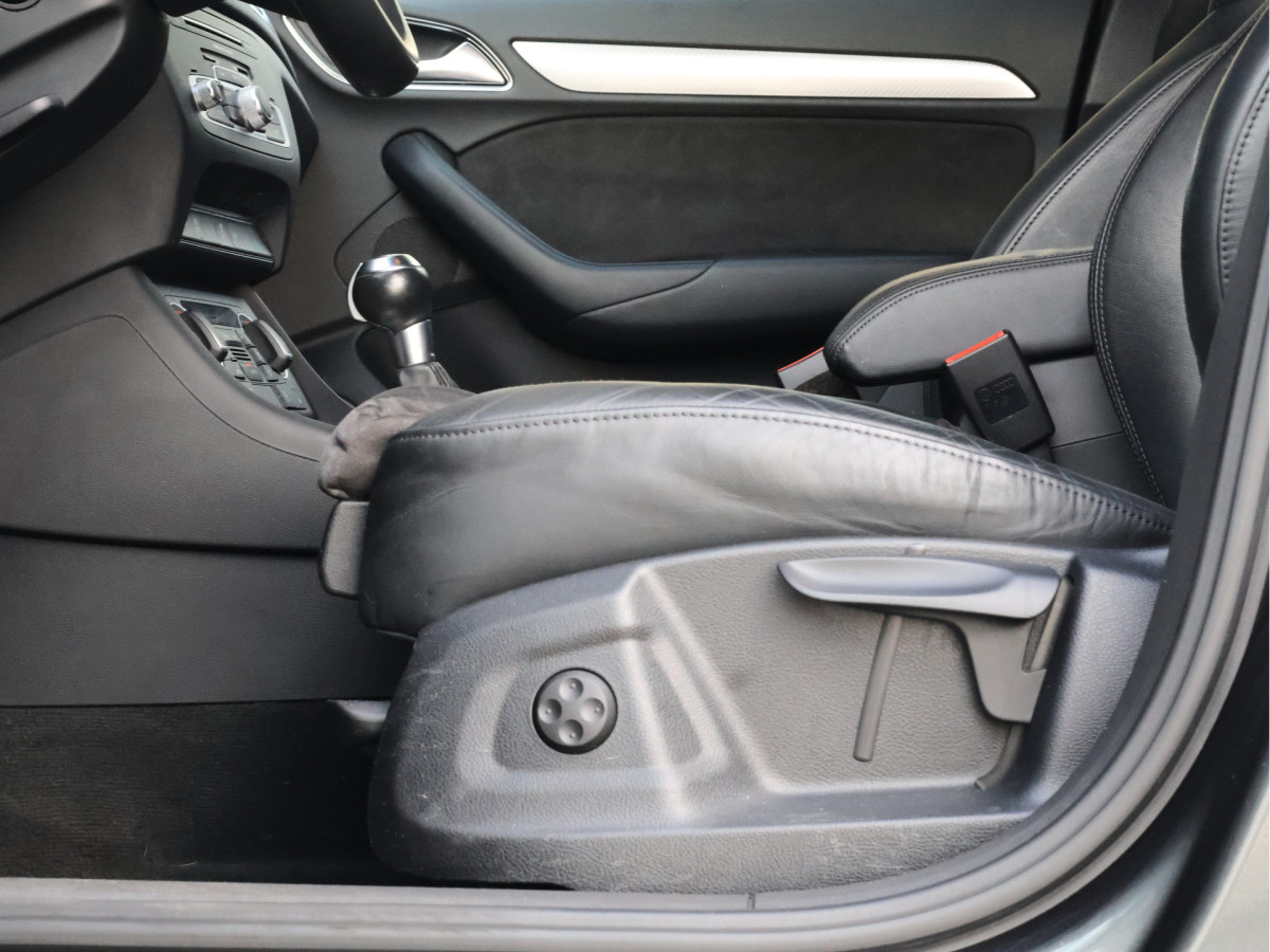 Audi Q3 2.0 TFSI quattro S line Automaat