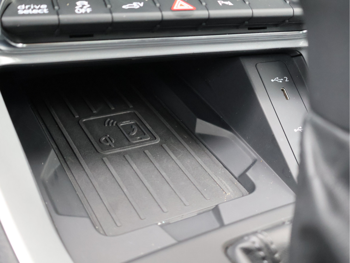 Audi Q3 45 TFSI e Advanced edition Automaat