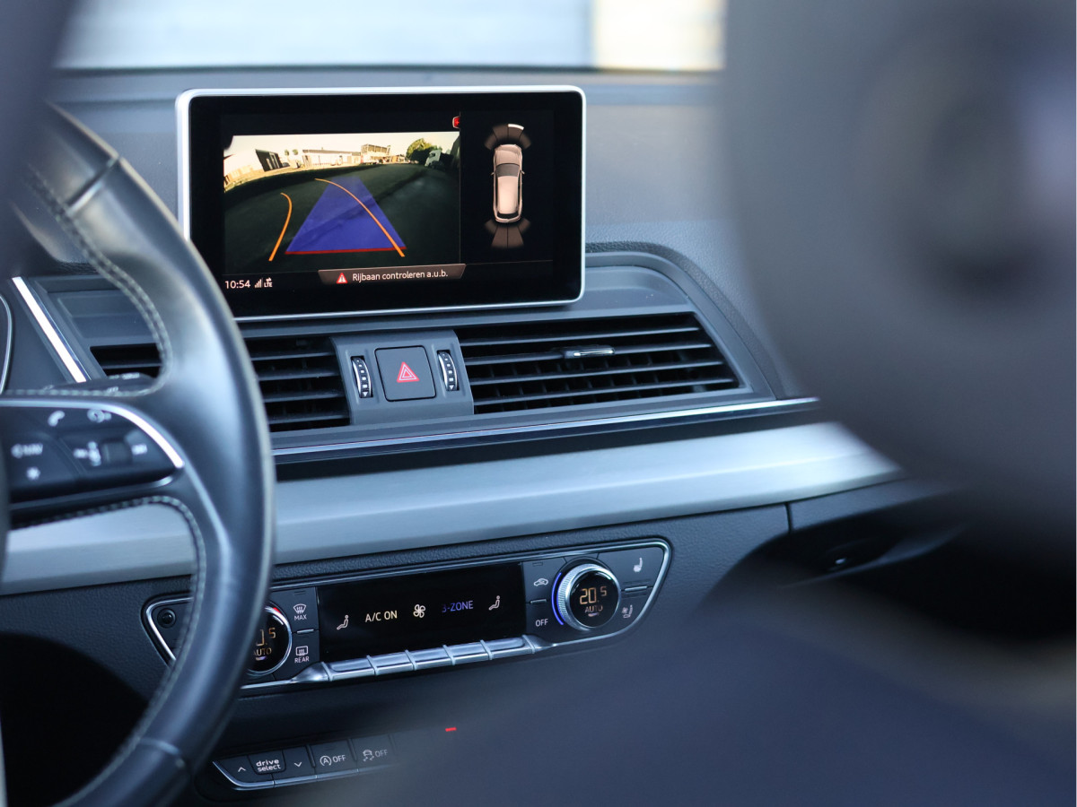 Audi Q5 3.0 TFSI SQ5 V6 354PK quattro