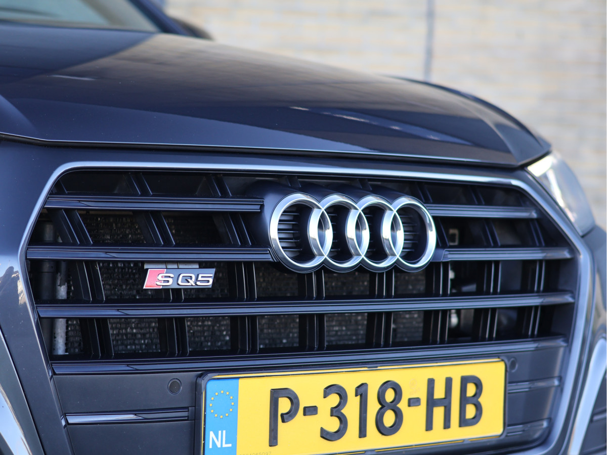 Audi Q5 3.0 TFSI SQ5 V6 354PK quattro