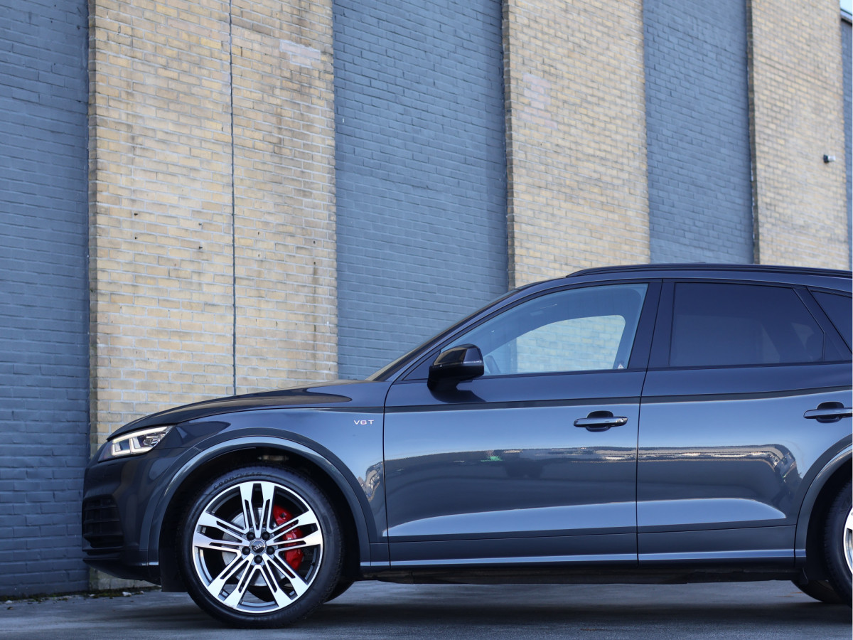 Audi Q5 3.0 TFSI SQ5 V6 354PK quattro