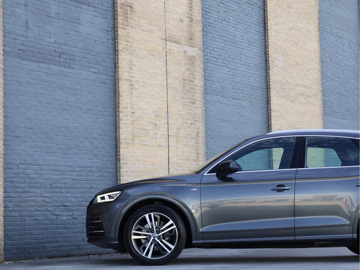 Audi Q5 55 TFSI e quattro Competition S-line