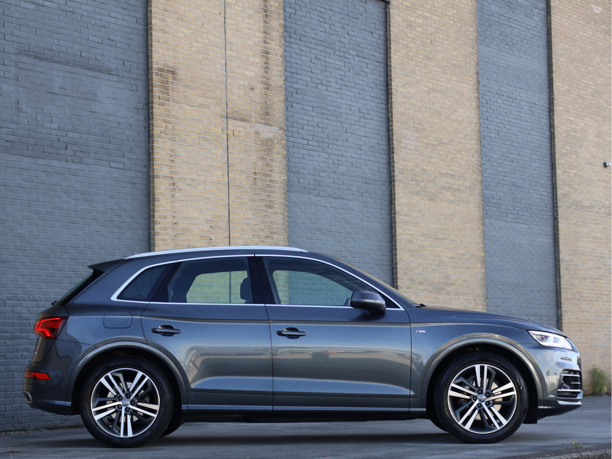Audi Q5 55 TFSI e quattro Competition S-line