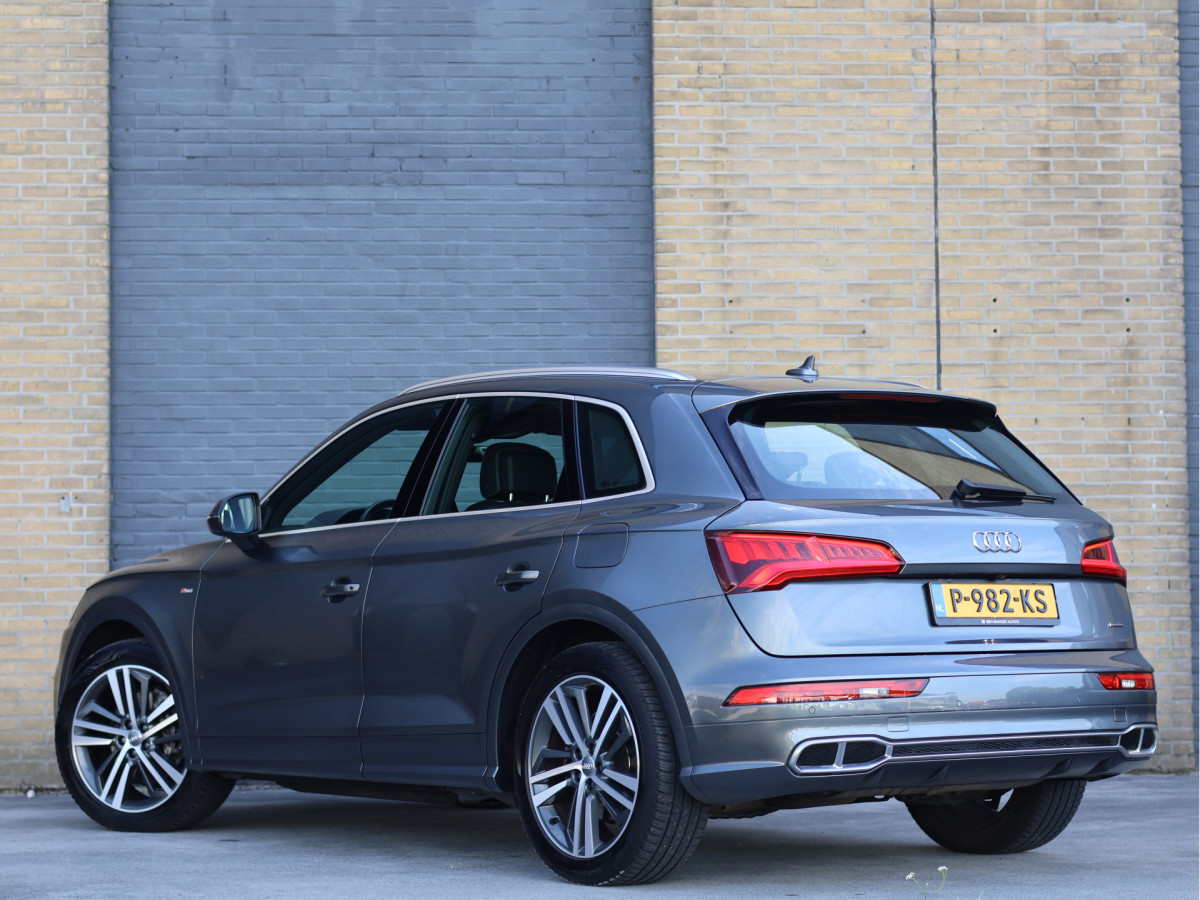 Audi Q5 55 TFSI e quattro Competition S-line