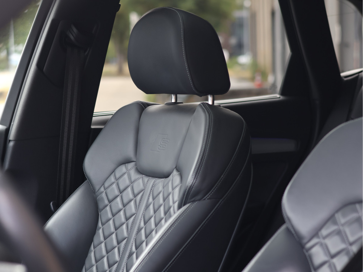 Audi Q5 55 TFSI e quattro Competition S line