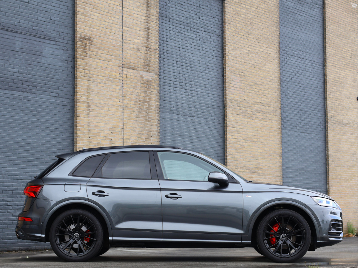 Audi Q5 55 TFSI e quattro Competition S line