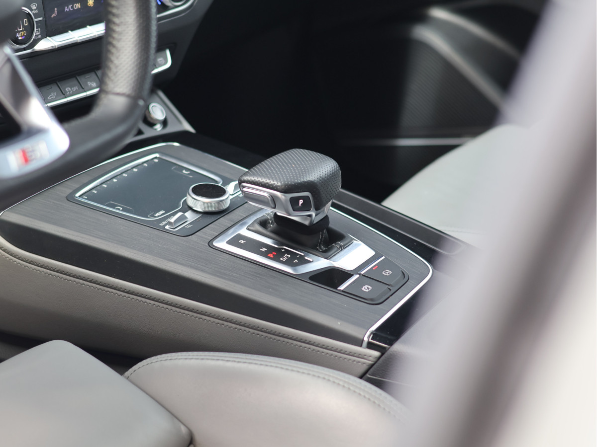 Audi Q5 55 TFSI e quattro Competition S-Line