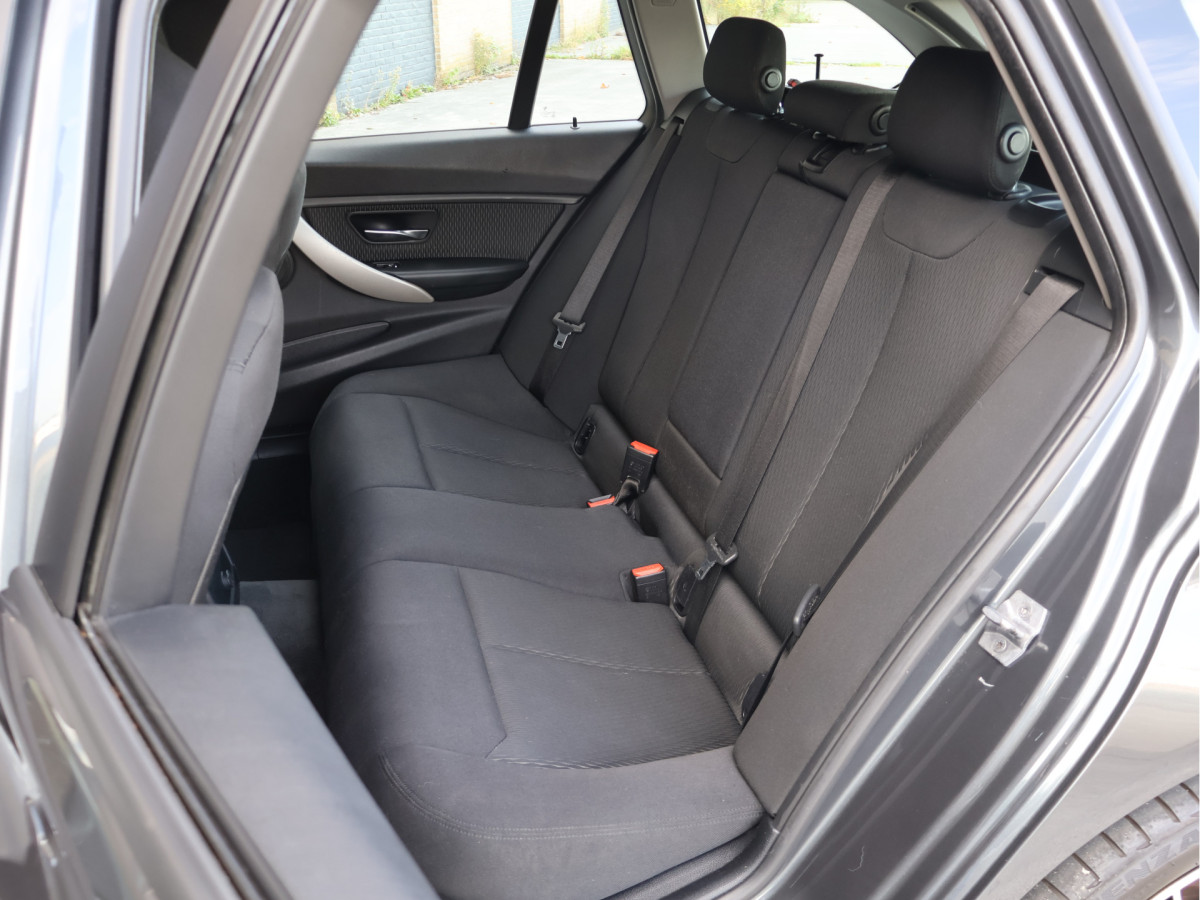 BMW 3 Serie Touring 320d High Executive Automaat
