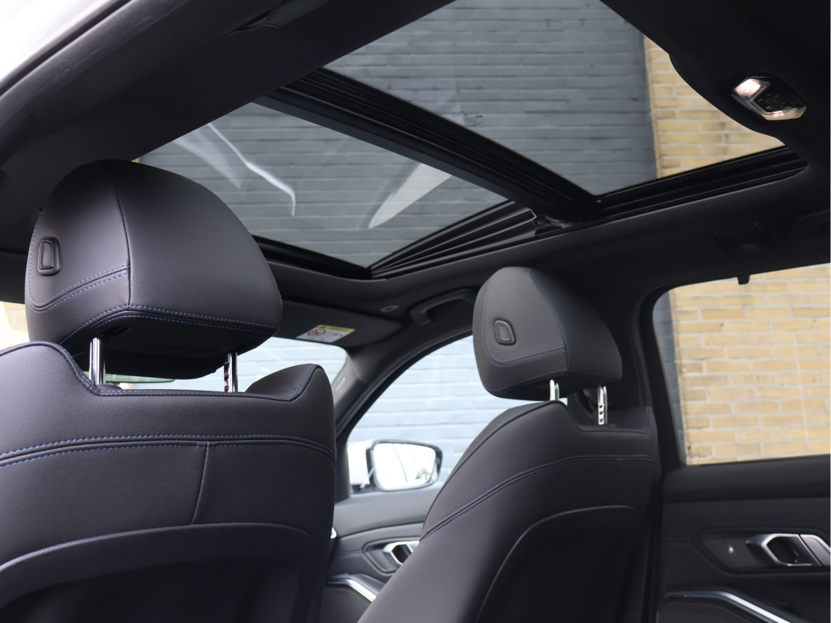 BMW 3 Serie Touring 330e xDrive
