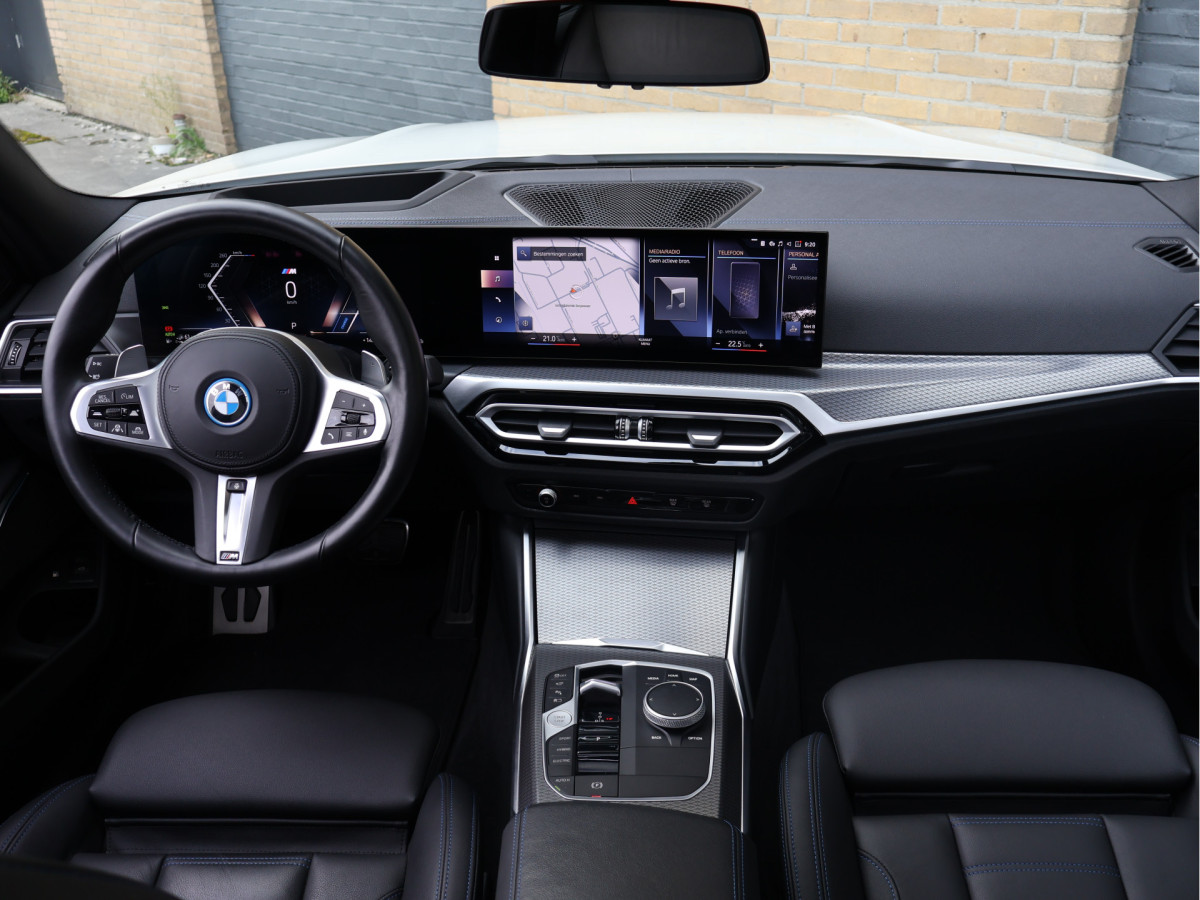 BMW 3 Serie Touring 330e xDrive M Sport
