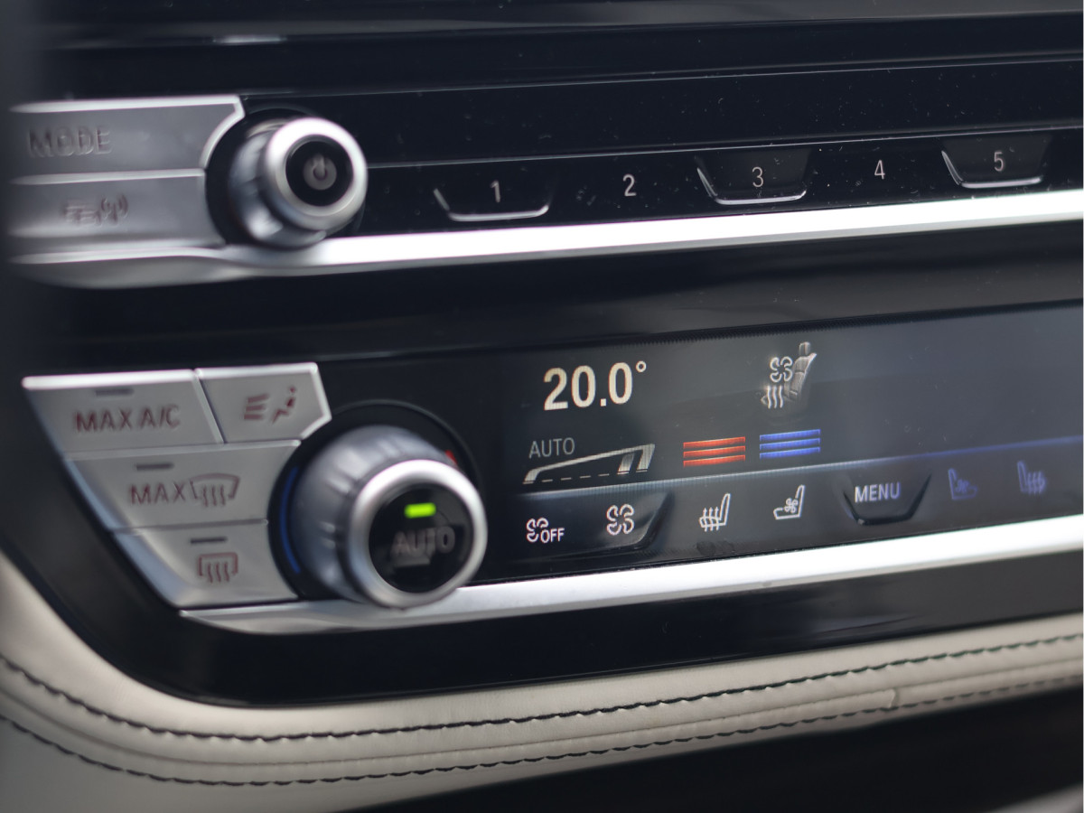 BMW 5 Serie 530e xDrive Luxury Line