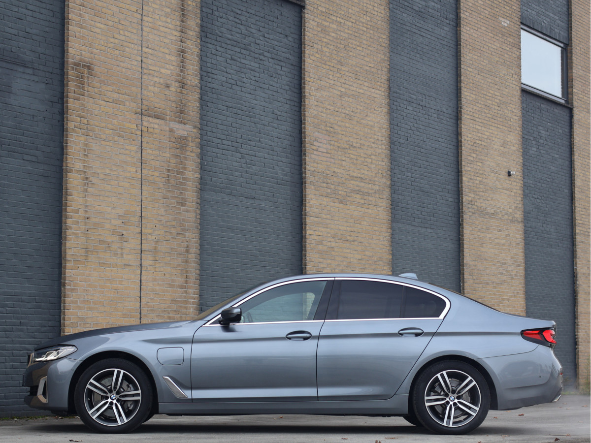 BMW 5 Serie 530e xDrive Luxury Line