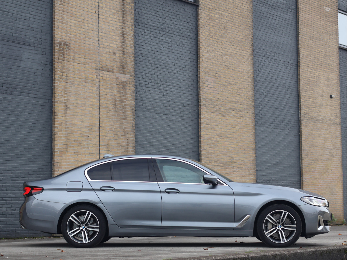 BMW 5 Serie 530e xDrive Luxury Line