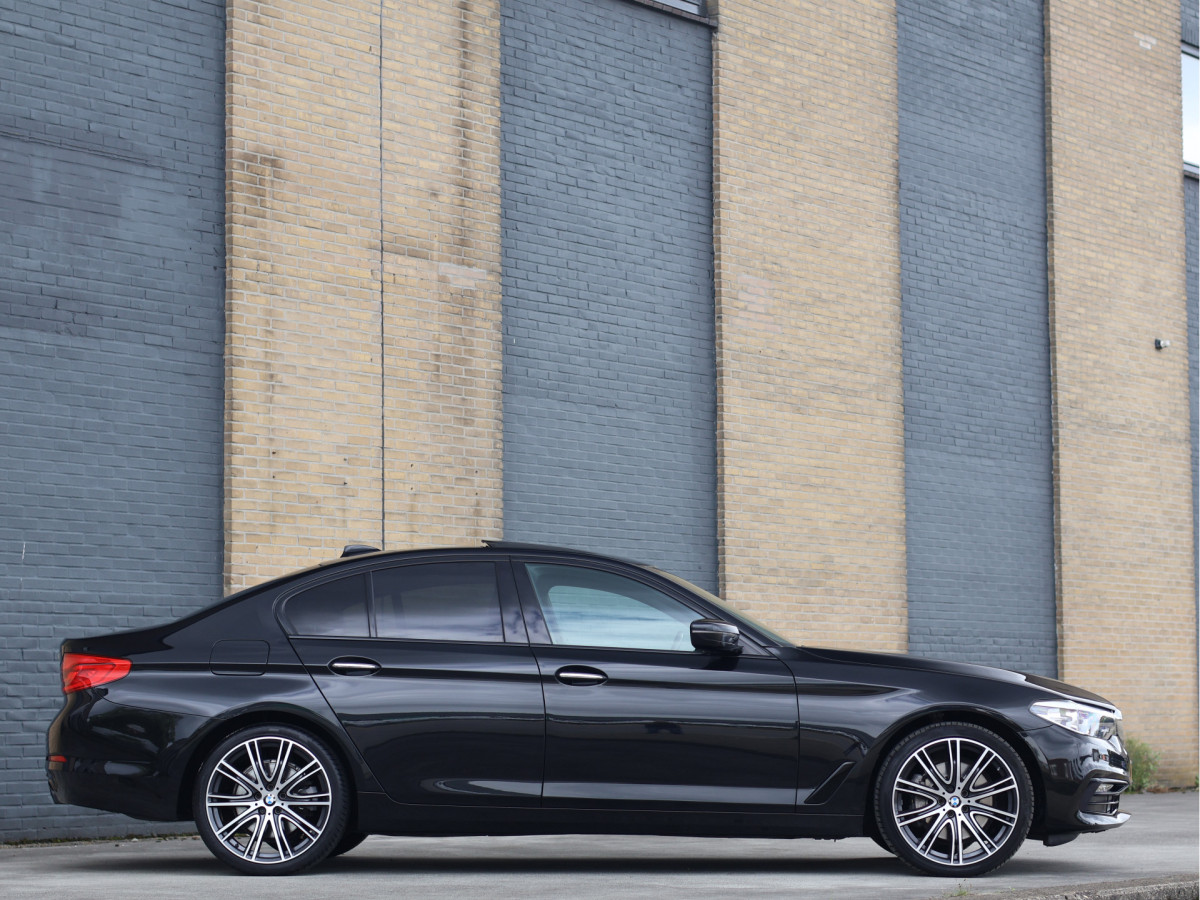 BMW 5 Serie 530i xDrive Sport Line