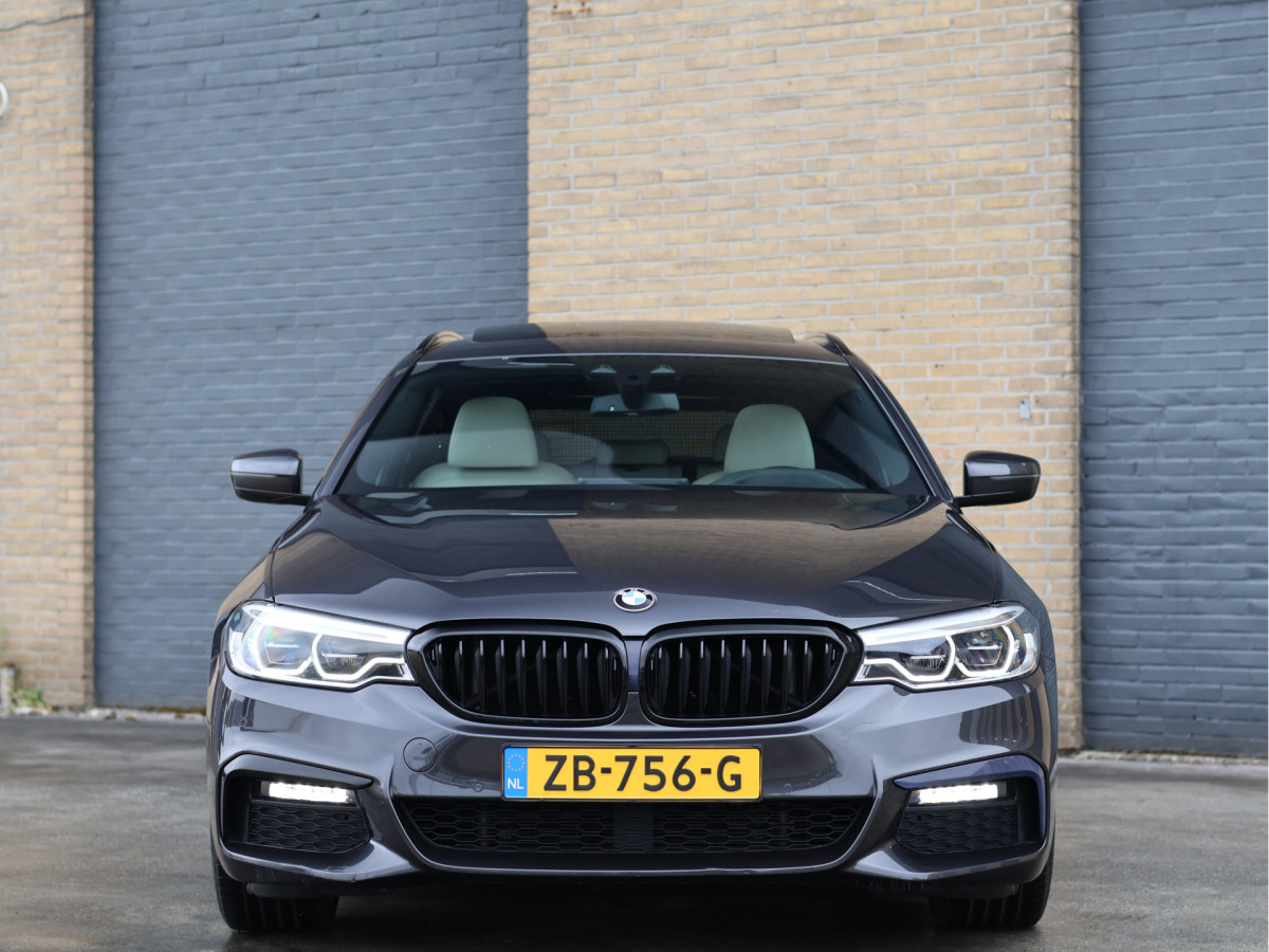 BMW 5 Serie Touring 520i M Sport