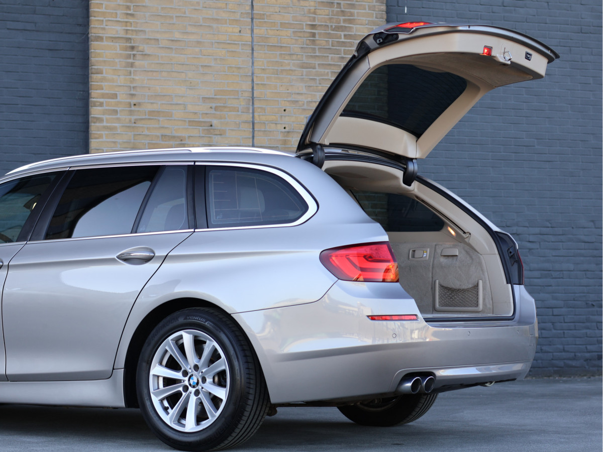 BMW 5 Serie Touring 530d High Executive Automaat
