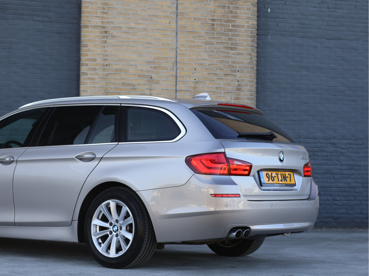 BMW 5 Serie Touring 530d High Executive Automaat