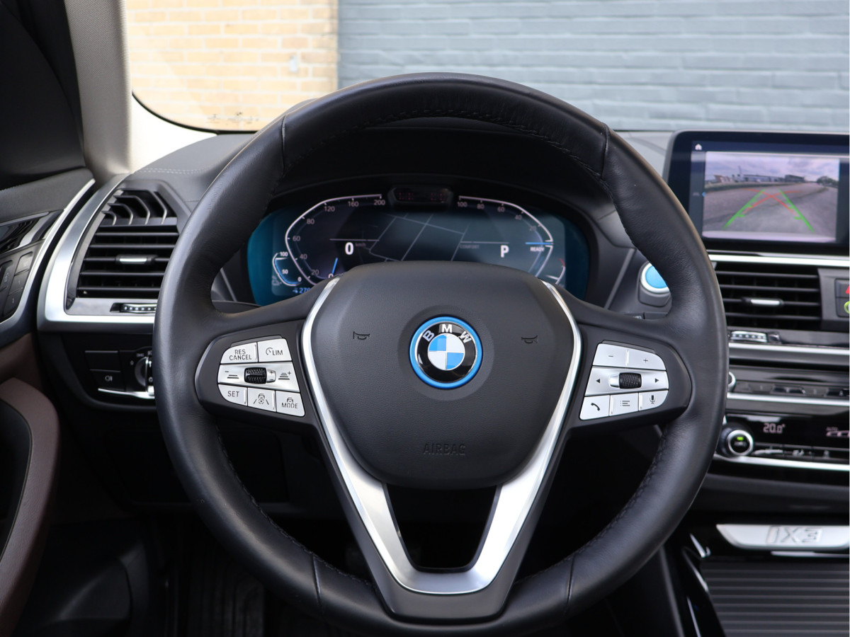 BMW iX3 Executive 80 kWh