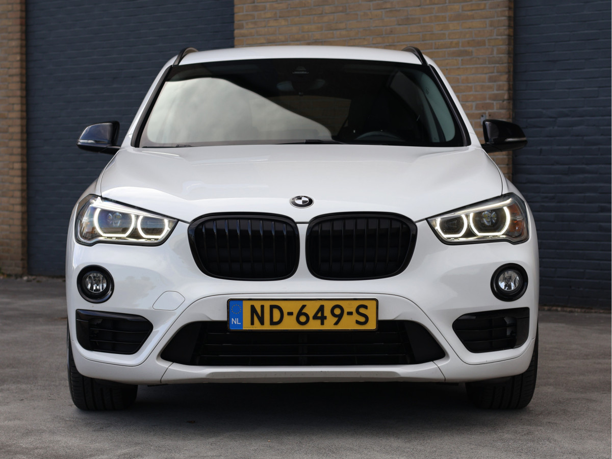 BMW X1 sDrive20i High Executive