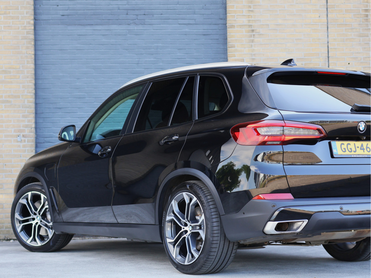 BMW X5 xDrive45e