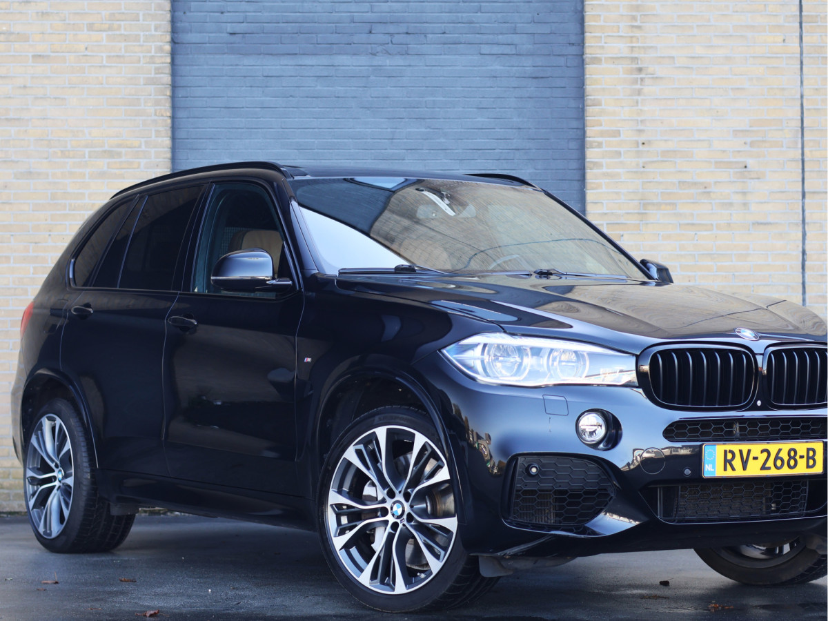 BMW X5 xDrive50i V8 High Executive M Sport