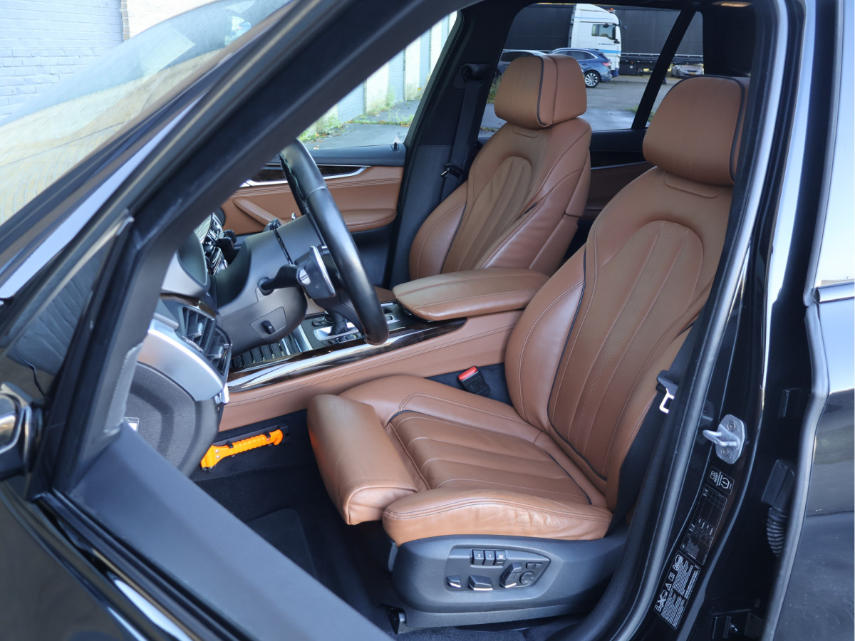 BMW X5 xDrive50i V8 High Executive M Sport