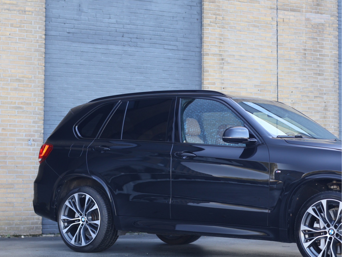 BMW X5 xDrive50i V8 High Executive M Sport