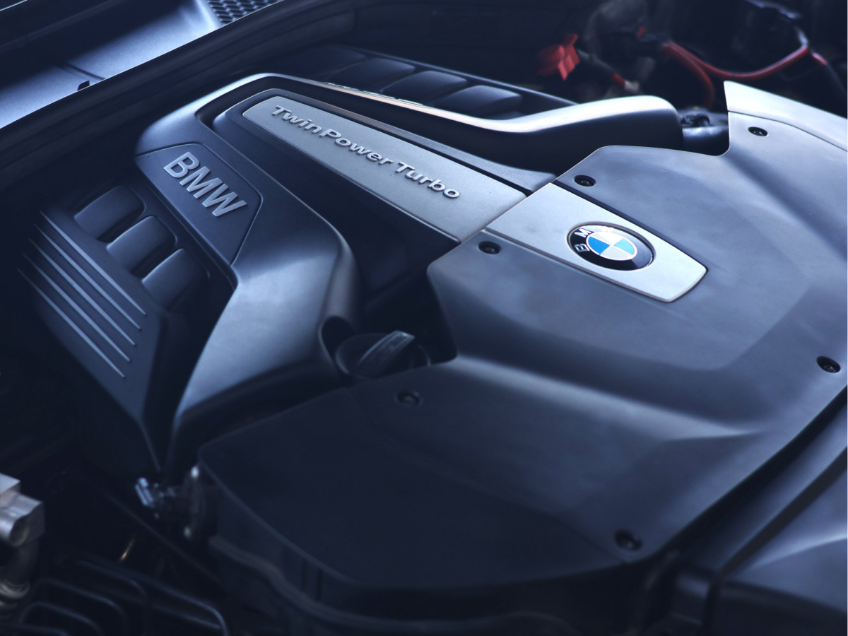 BMW X5 xDrive50i V8 High Executive M Sport