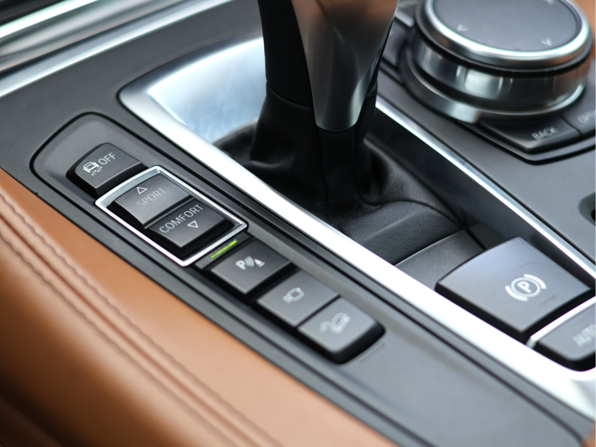 BMW X6 xDrive35i 306PK M Sport