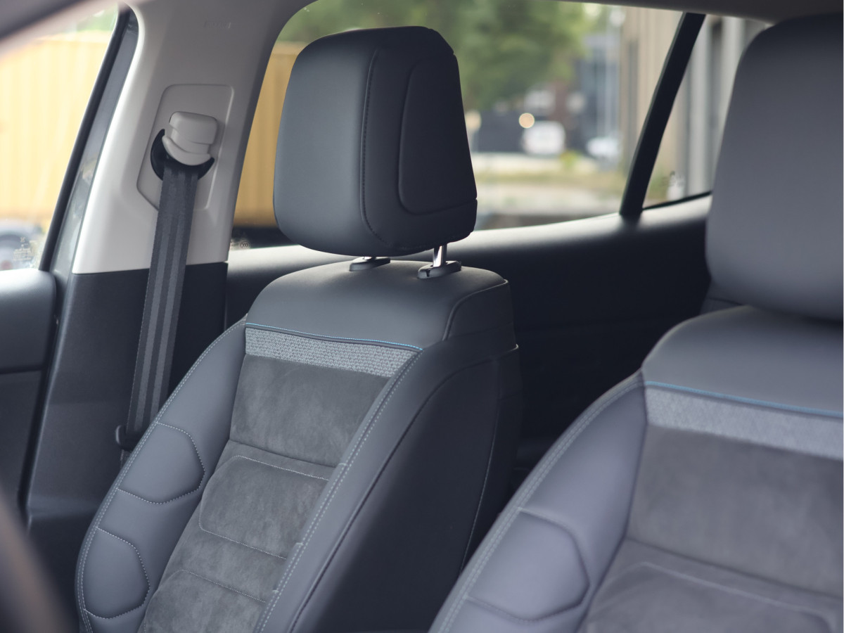 Citroën C5 Aircross 1.6 Plug-in Hybrid 225 Business Plus