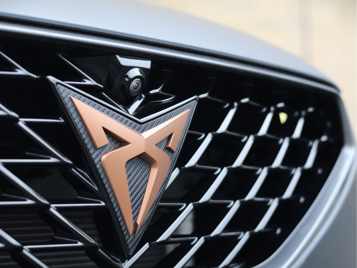 CUPRA Formentor 1.4 e-Hybrid VZ Copper edition