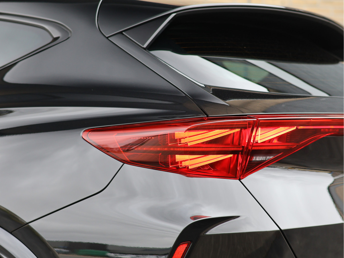 CUPRA Formentor 1.5 TSI e-Hybrid