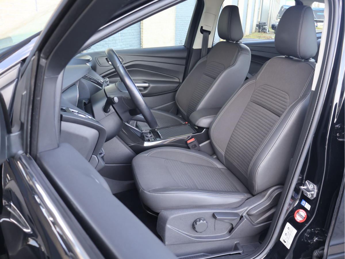 Ford Kuga 1.5 EcoBoost Titanium