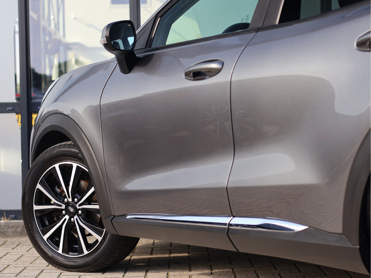 Ford Puma 1.0 EB Hybrid Titanium