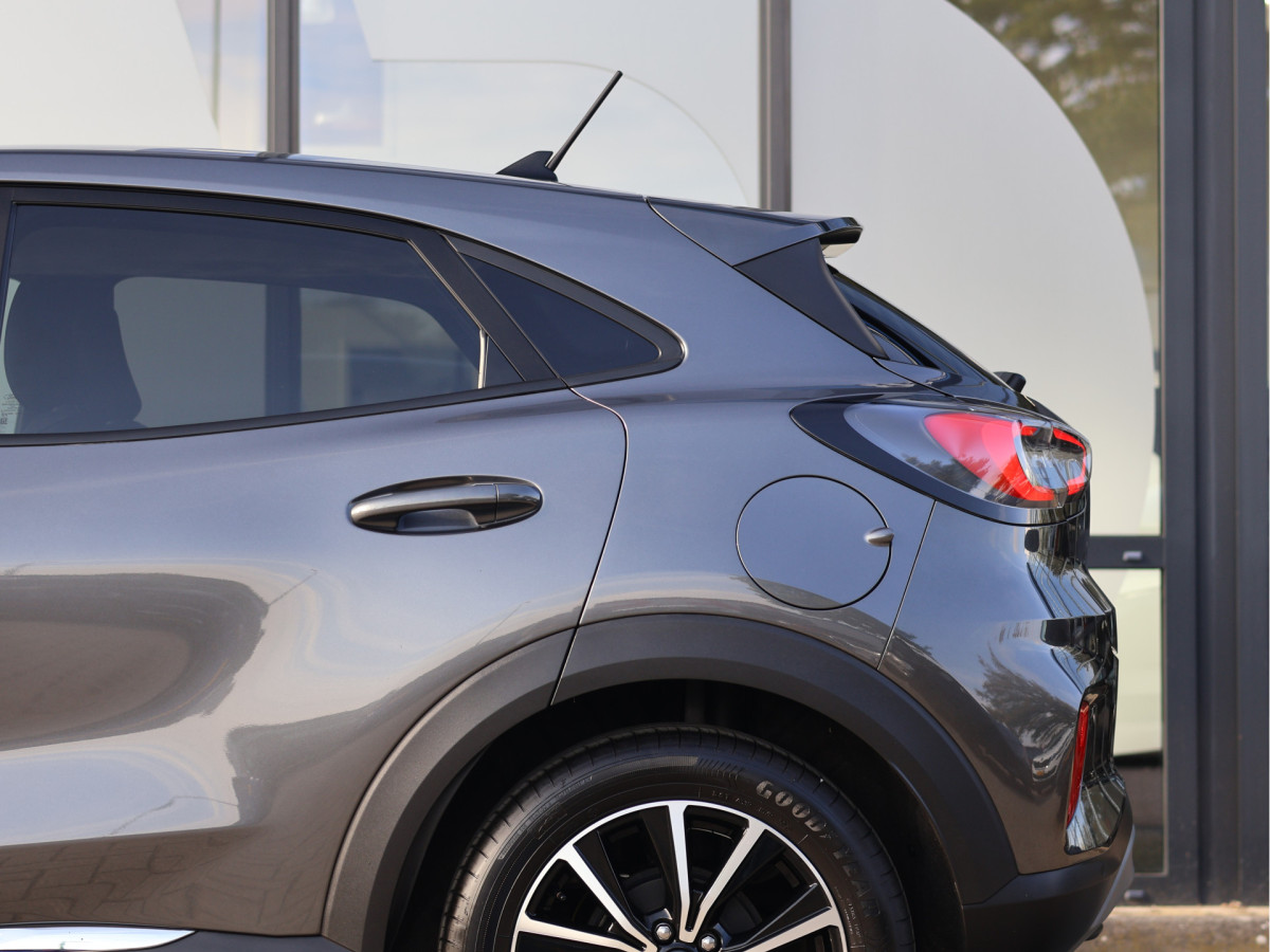 Ford Puma 1.0 EB Hybrid Titanium