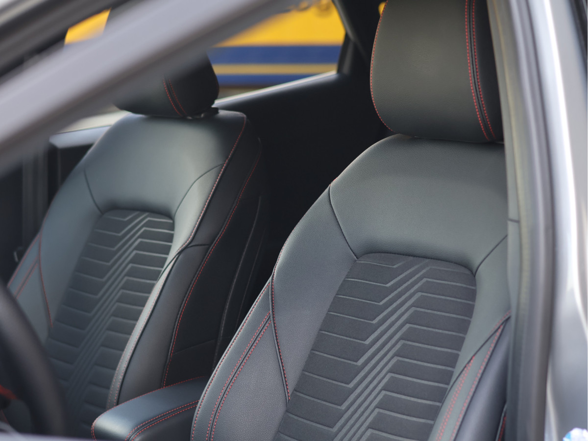 Ford Puma ST-Line Automaat