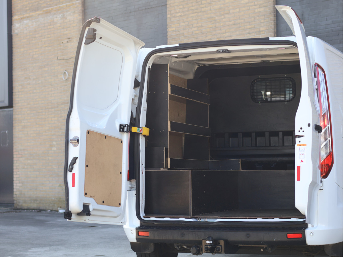 Ford Transit Custom 320 2.0 TDCI L2H1 Trend DC