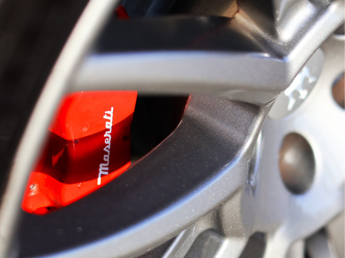 Maserati GranTurismo 4.7 S V8 439 PK