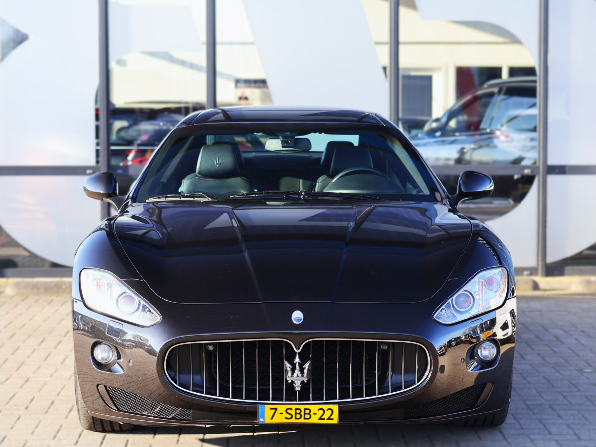 Maserati GranTurismo 4.7 S V8 439 PK