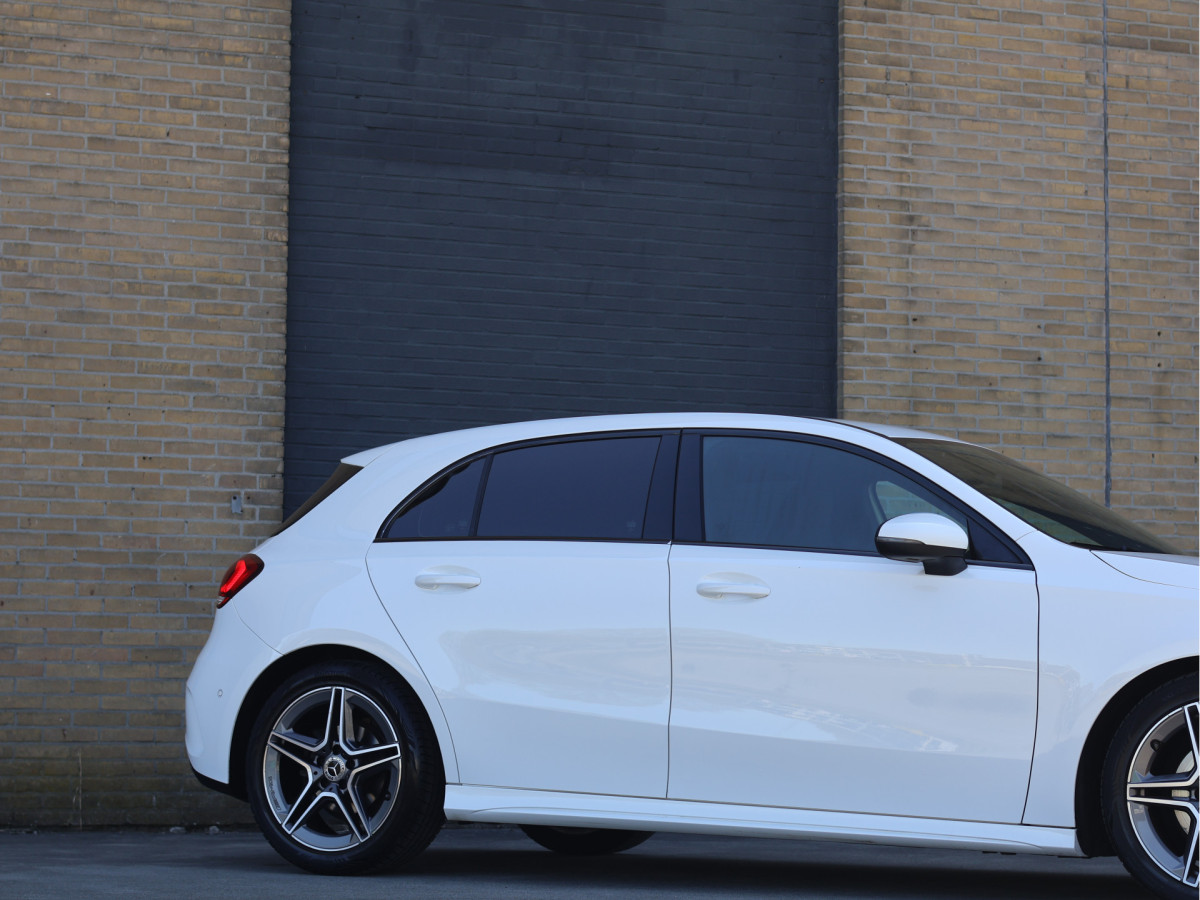Mercedes-Benz A-Klasse 180 AMG Line Automaat